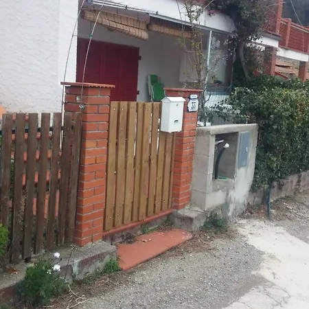 شقة All'elba Da Alberto *